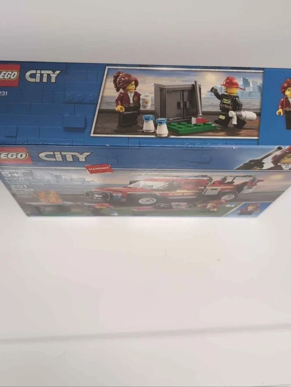 Lego Fire Chief Response Truck #60231 NIB